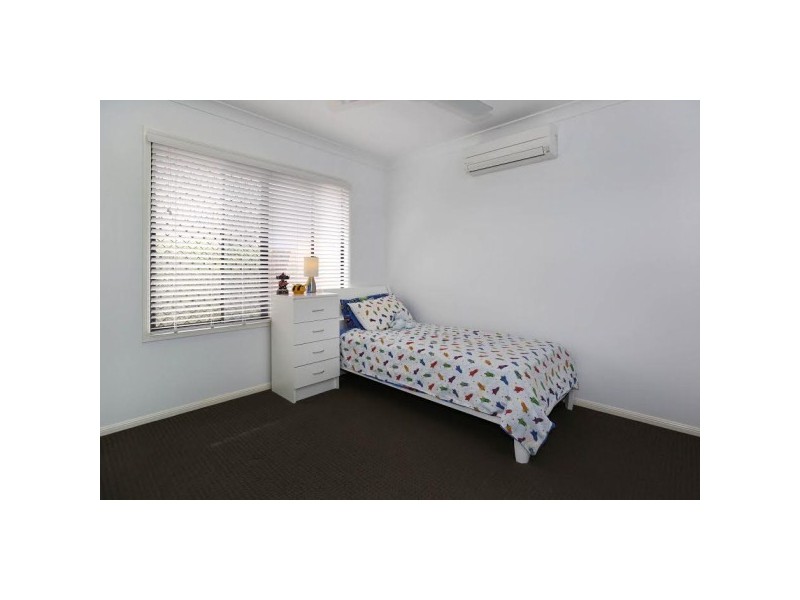 21 Ningaloo Crescent, Burdell QLD 4818