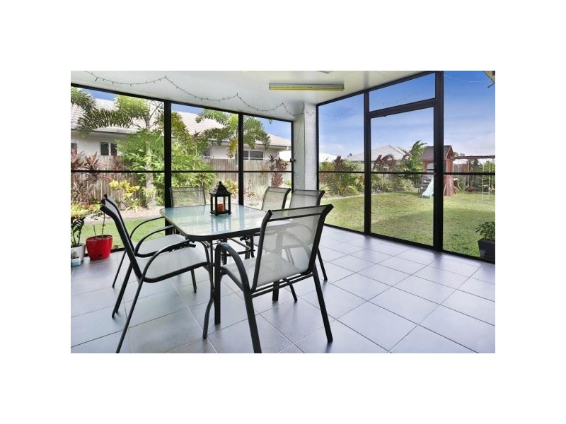 21 Ningaloo Crescent, Burdell QLD 4818