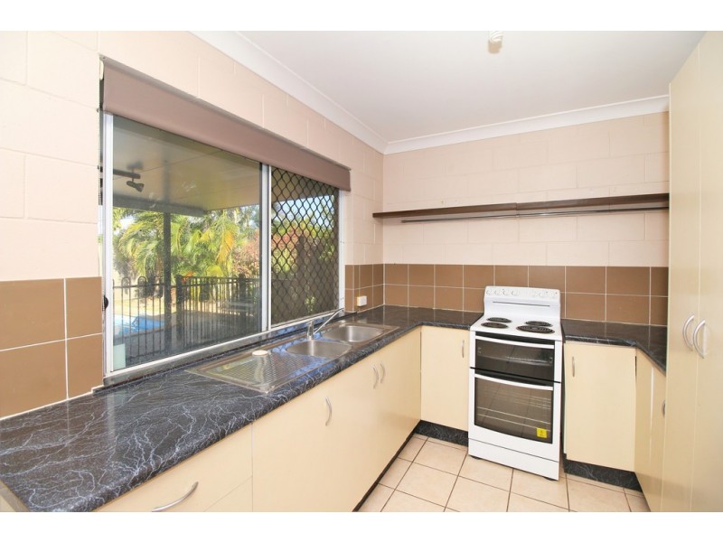 15 Spruce Street, Kirwan QLD 4817