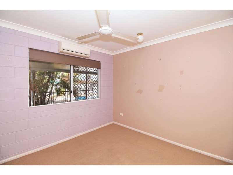 15 Spruce Street, Kirwan QLD 4817