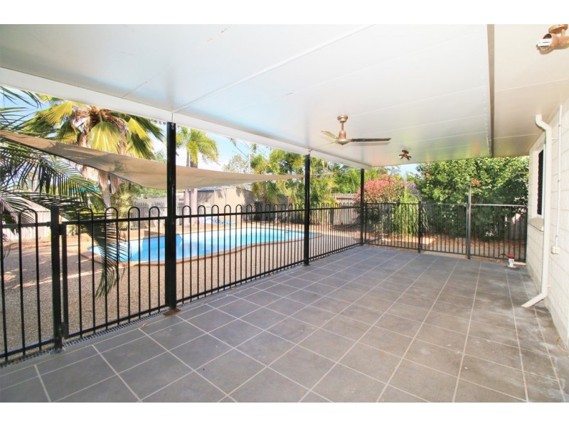 15 Spruce Street, Kirwan QLD 4817