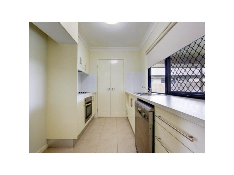 11 Rowley Place, Burdell QLD 4818