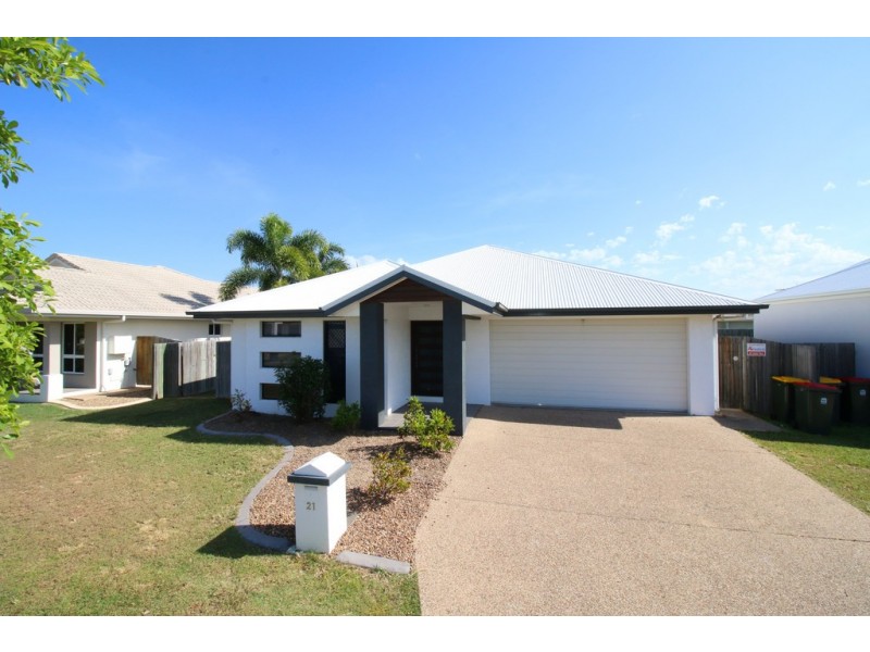 21 Ningaloo Crescent, Burdell QLD 4818