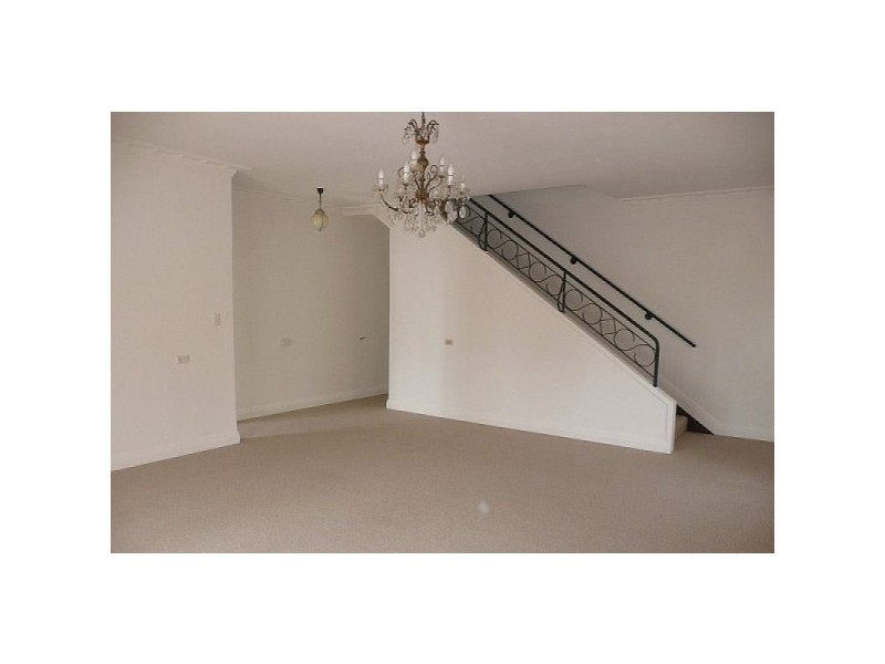 65 The Strand, North Ward QLD 4810