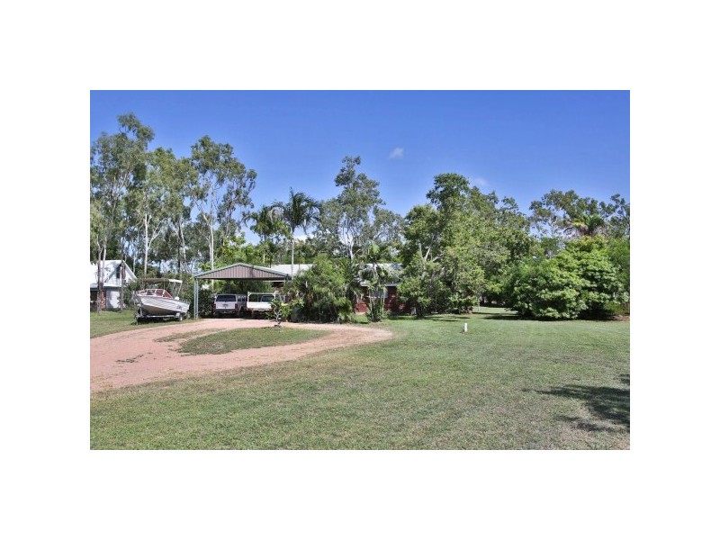 17 Landers Avenue, Rangewood QLD 4817