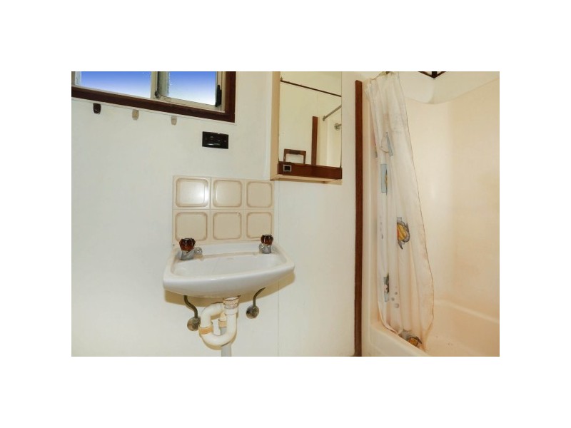 17 Landers Avenue, Rangewood QLD 4817