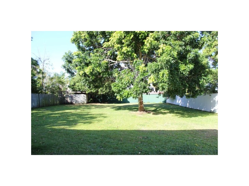 5 O’Connor Street, Rosslea QLD 4812