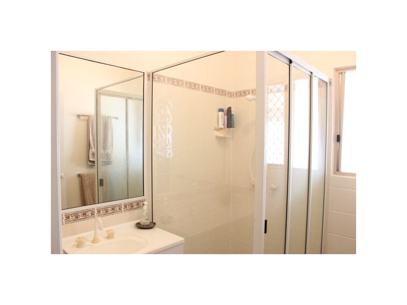 10 Young Circuit, Kirwan QLD 4817