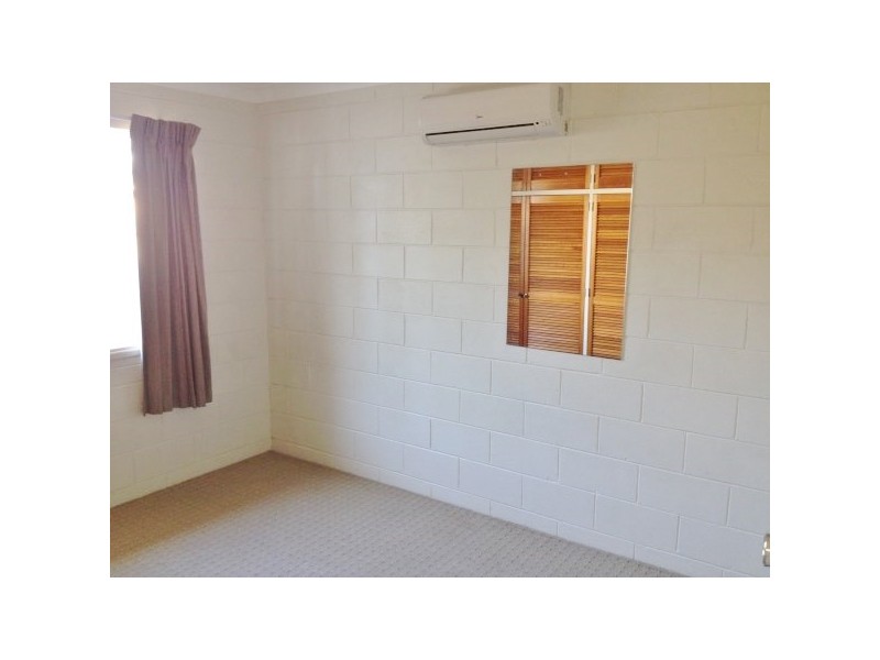 38 McBride Street, Kirwan QLD 4817