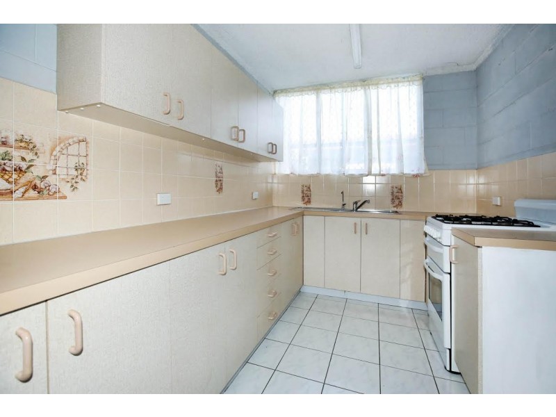 6/4 Cambridge Street, Currajong QLD 4812