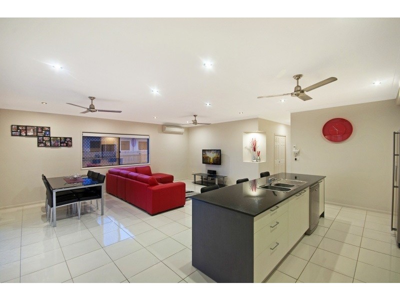 9 Marquis Circuit, Burdell QLD 4818