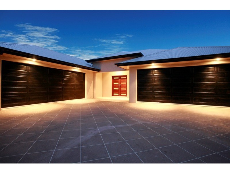 21 Knox Court, Mount Louisa QLD 4814