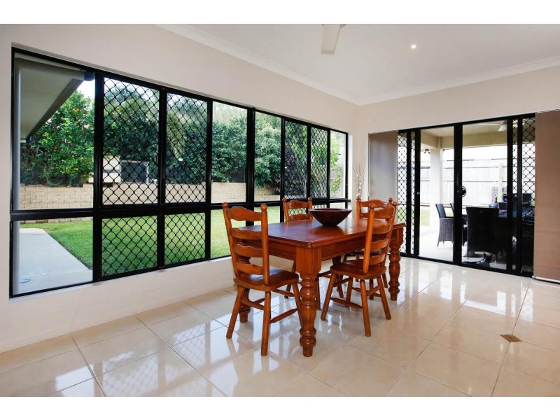 21 Knox Court, Mount Louisa QLD 4814