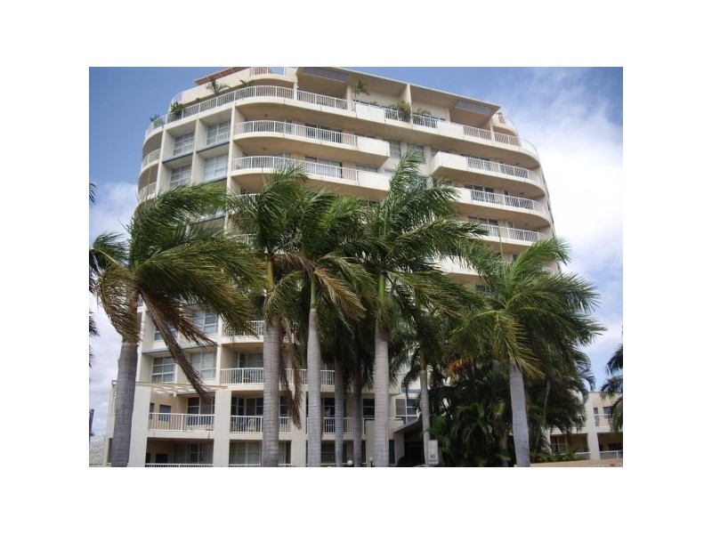 2B/3 The Strand, Townsville City QLD 4810