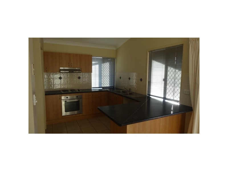 21 Bamboo Crescent, Mount Louisa QLD 4814