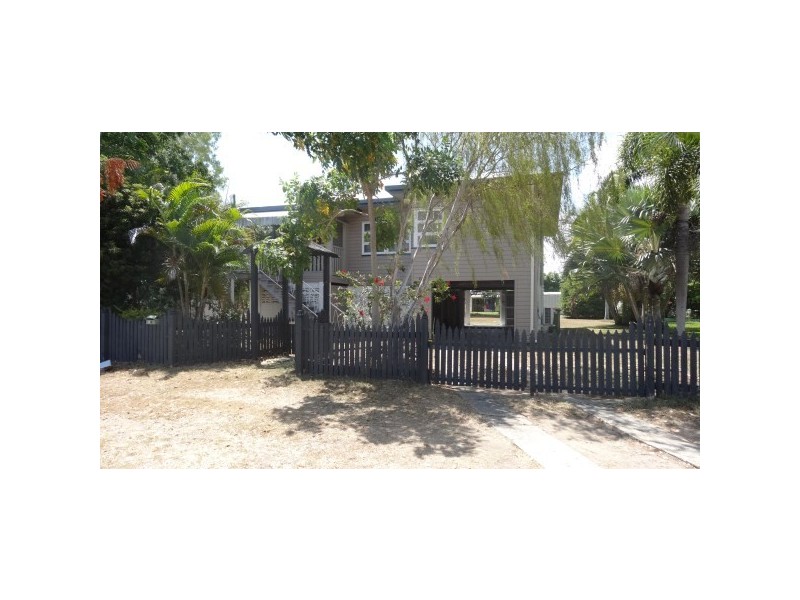 14 Lonsdale Street, Gulliver QLD 4812