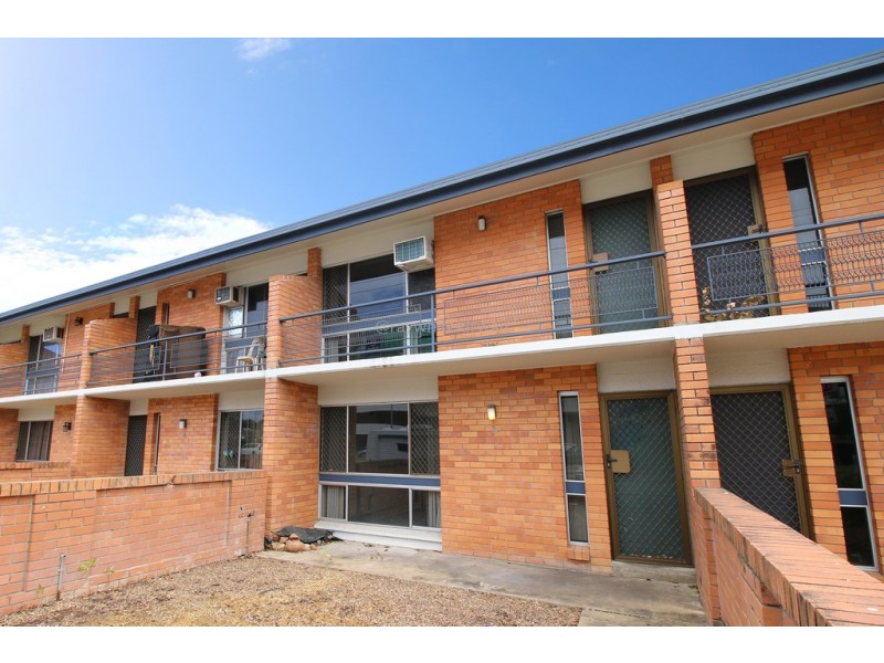 5/151-153 Nathan Street, Cranbrook QLD 4814