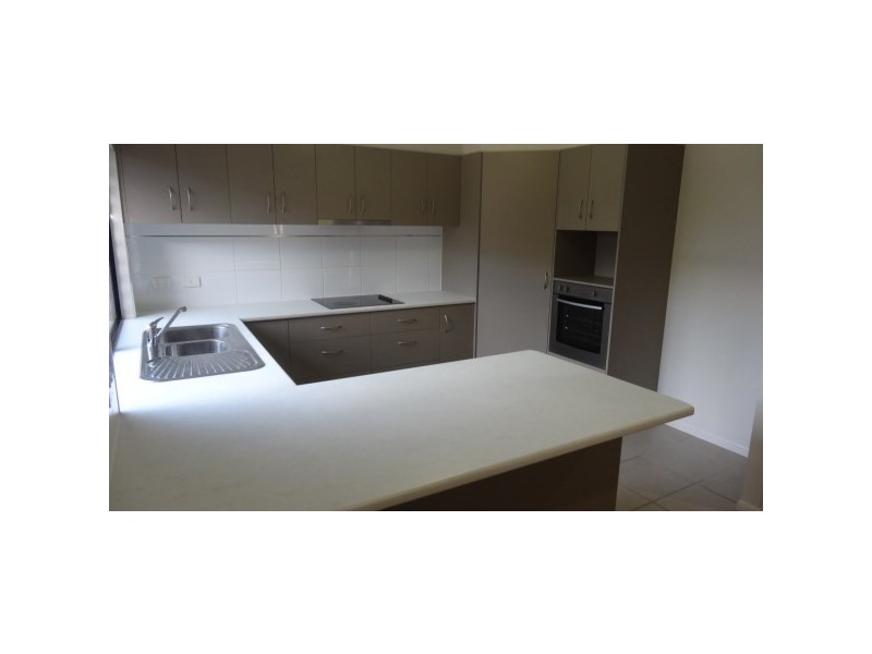 1A Zoe Court, Mount Louisa QLD 4814