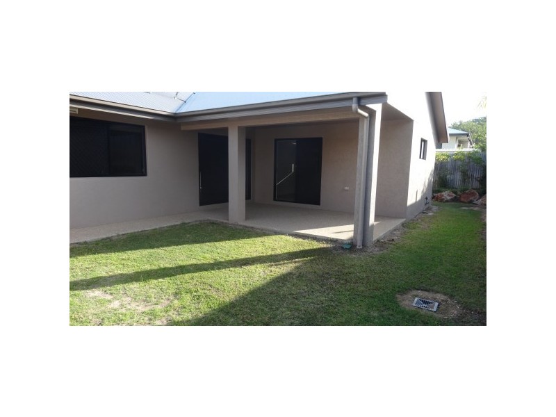 1A Zoe Court, Mount Louisa QLD 4814