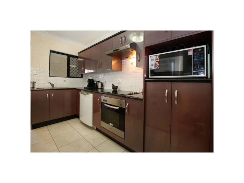 2/185 Thuringowa Drive, Kirwan QLD 4817