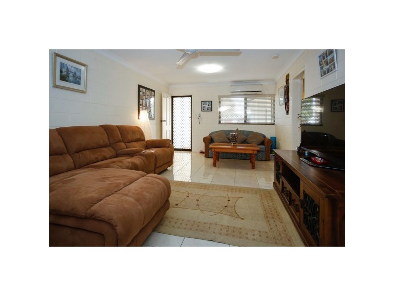 2/185 Thuringowa Drive, Kirwan QLD 4817