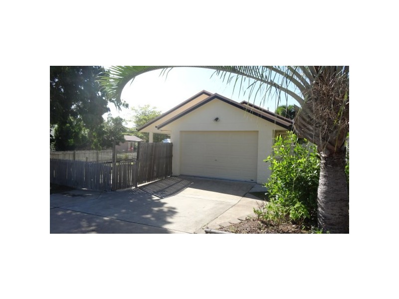 6 Sadowa Court, Wulguru QLD 4811