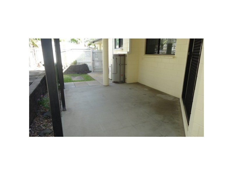 6 Sadowa Court, Wulguru QLD 4811