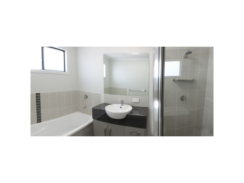 18 Dahlia Street, Burdell QLD 4818