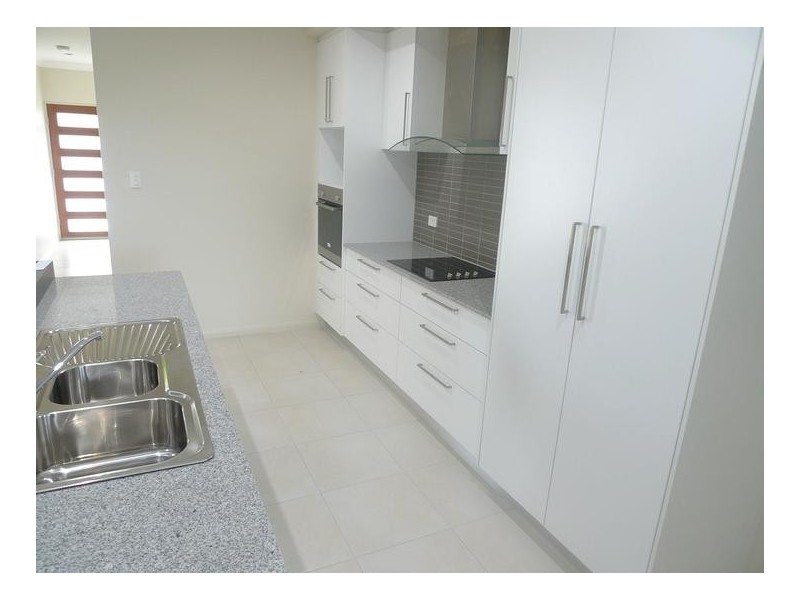 16 Brookfield Terrace, Idalia QLD 4811