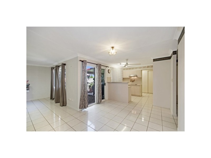 12 Lyndhurst Street, Mount Louisa QLD 4814