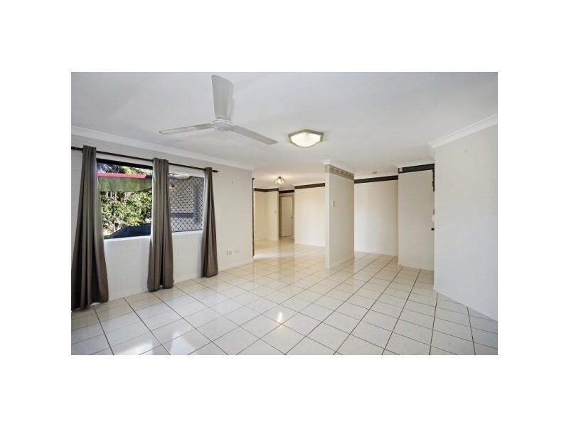 12 Lyndhurst Street, Mount Louisa QLD 4814