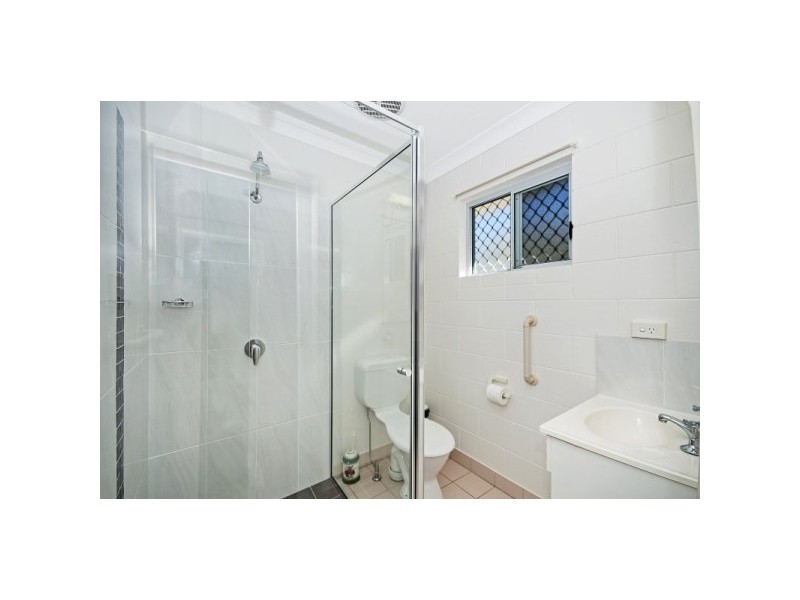 12 Lyndhurst Street, Mount Louisa QLD 4814