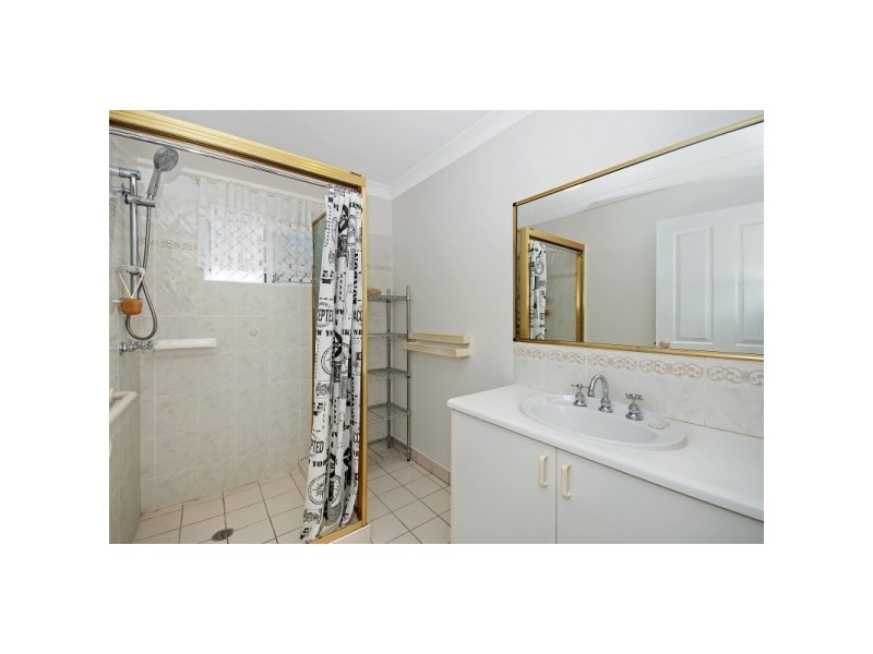 12 Lyndhurst Street, Mount Louisa QLD 4814