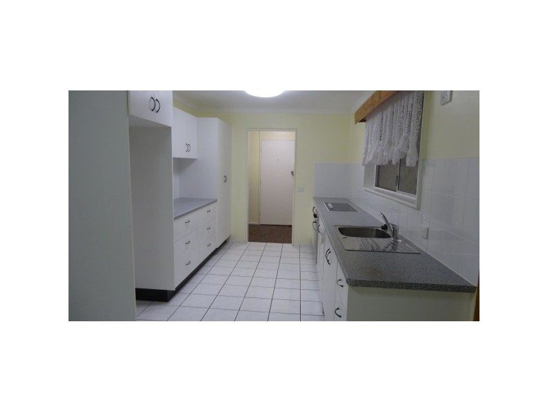 25 Tamarind Street, Kirwan QLD 4817