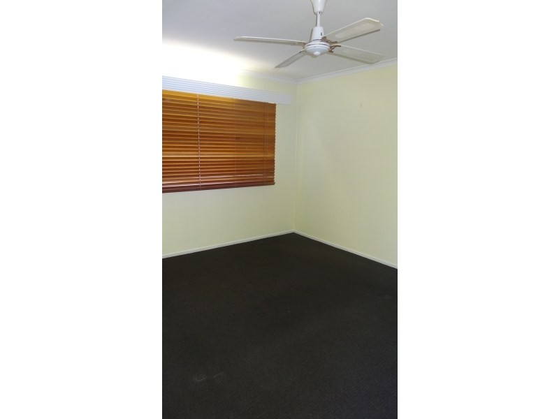 25 Tamarind Street, Kirwan QLD 4817