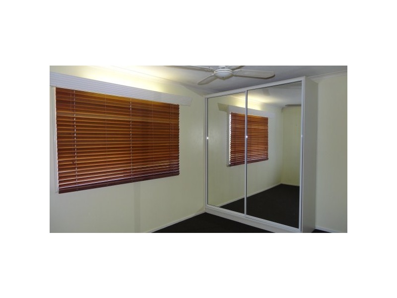 25 Tamarind Street, Kirwan QLD 4817