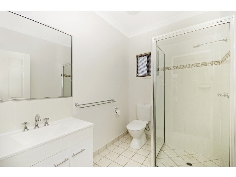 29 Chapple Street, Mount Louisa QLD 4814