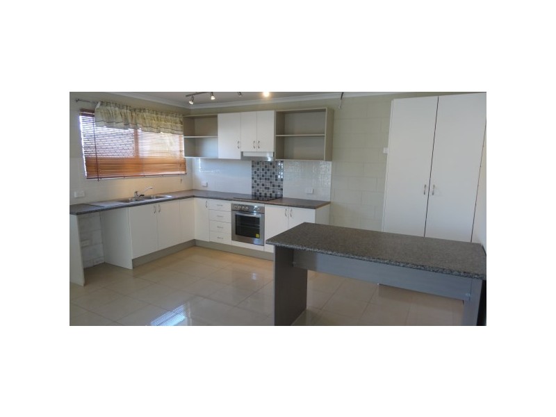 7/105 Francis Street, West End QLD 4810