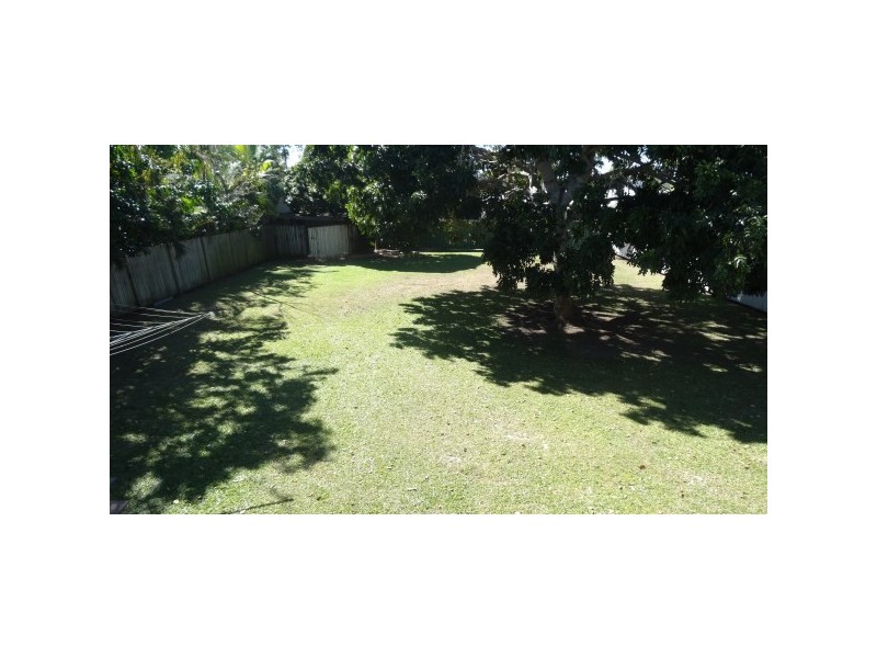 5 O’Connor Street, Rosslea QLD 4812
