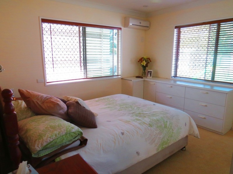 72 Peter Street, Kelso QLD 4815