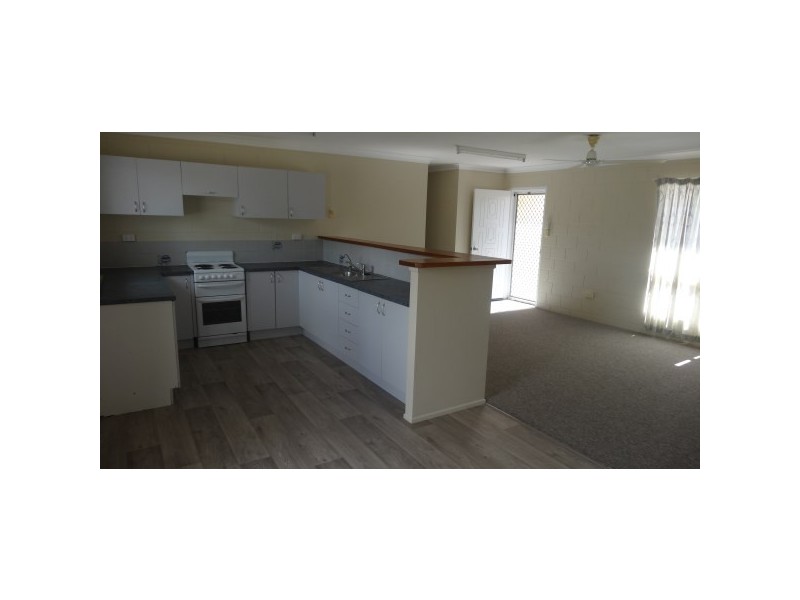 15 Duncan Court, Kelso QLD 4815