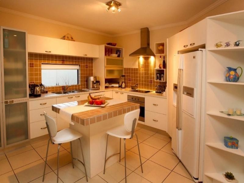 22 Heliconia Court, Mount Louisa QLD 4814