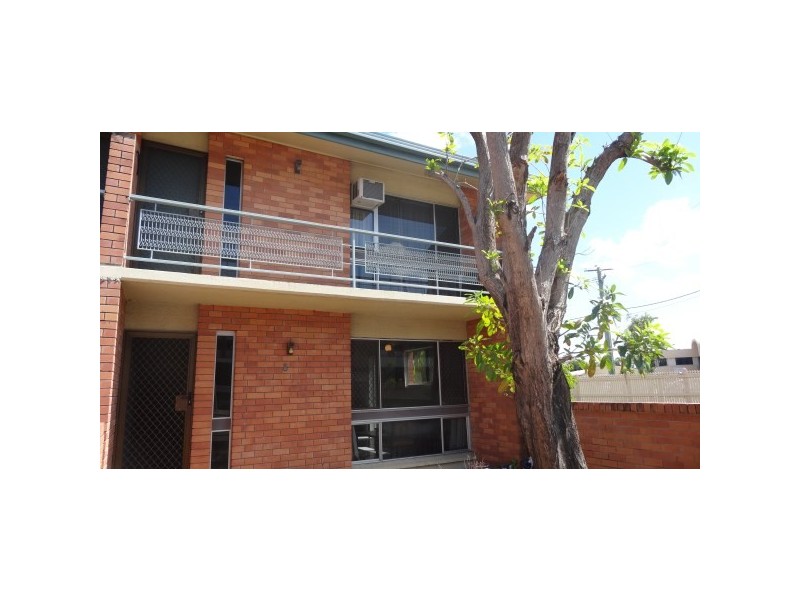 8/153 Nathan Street, Cranbrook QLD 4814