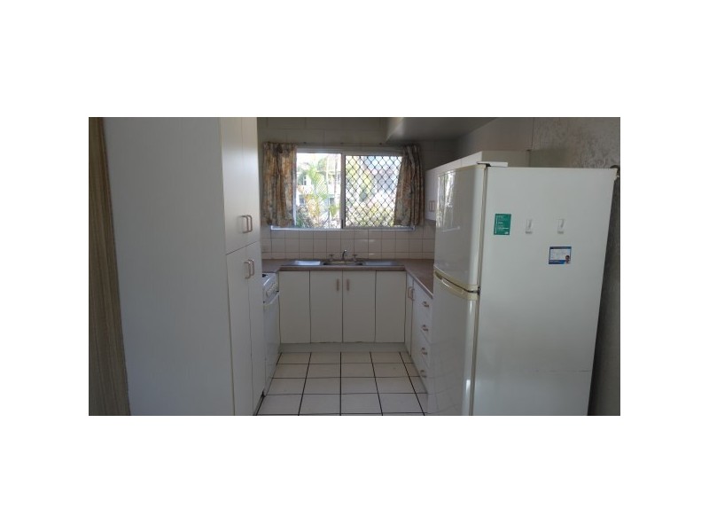 8/153 Nathan Street, Cranbrook QLD 4814