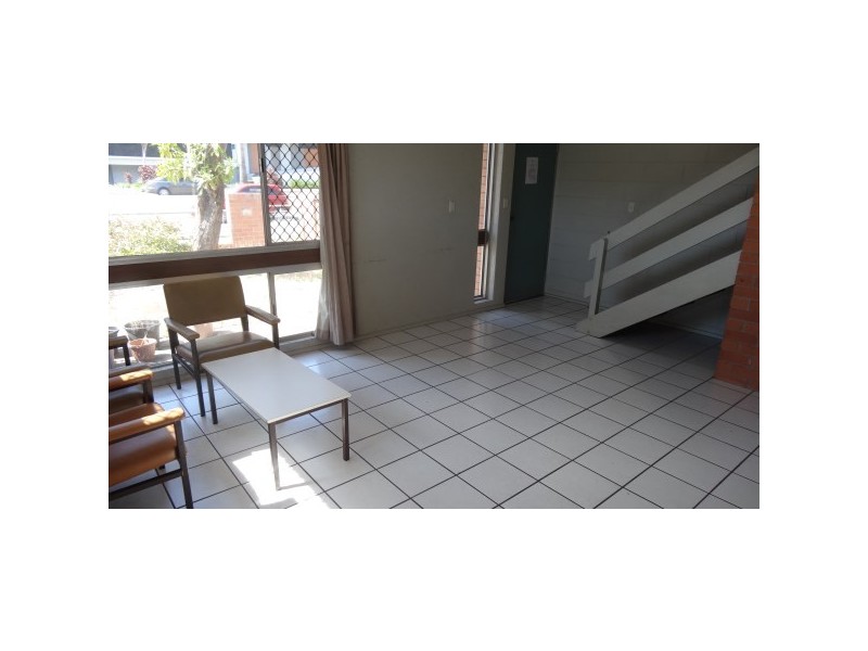 8/153 Nathan Street, Cranbrook QLD 4814