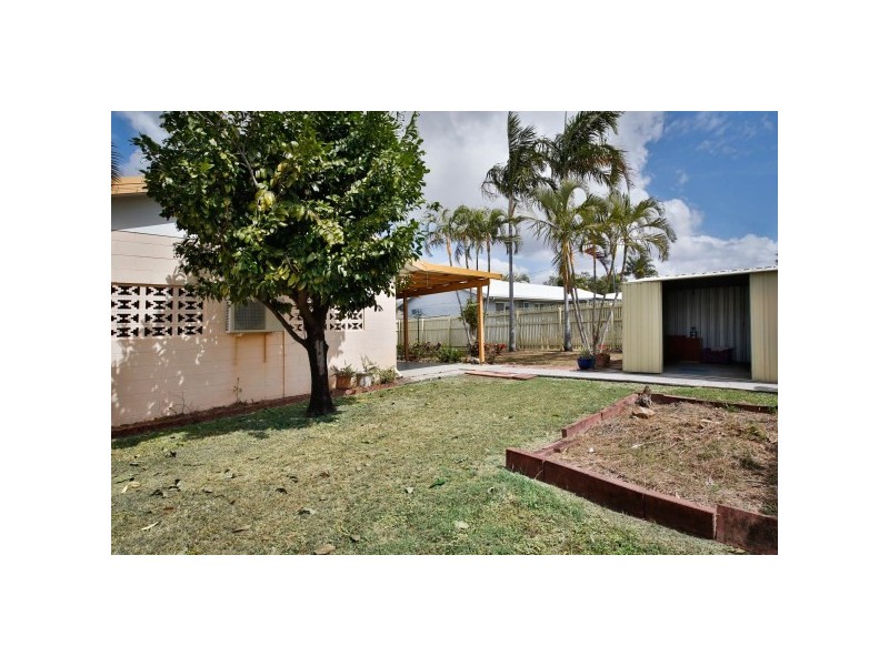 13 Lyndhurst Street, Mount Louisa QLD 4814