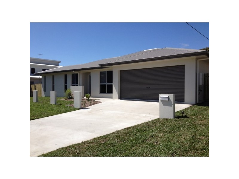 13 Inglis Smith Street, Rosslea QLD 4812