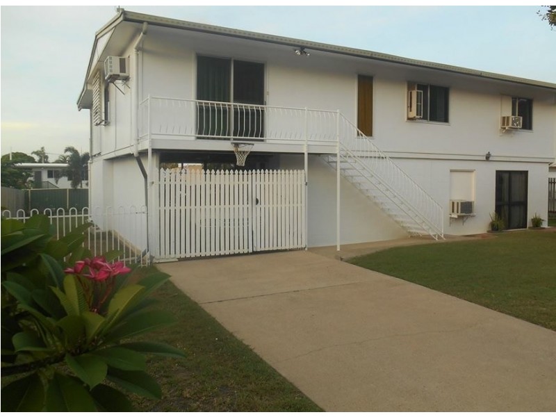 18 Rundle Street, Mount Louisa QLD 4814