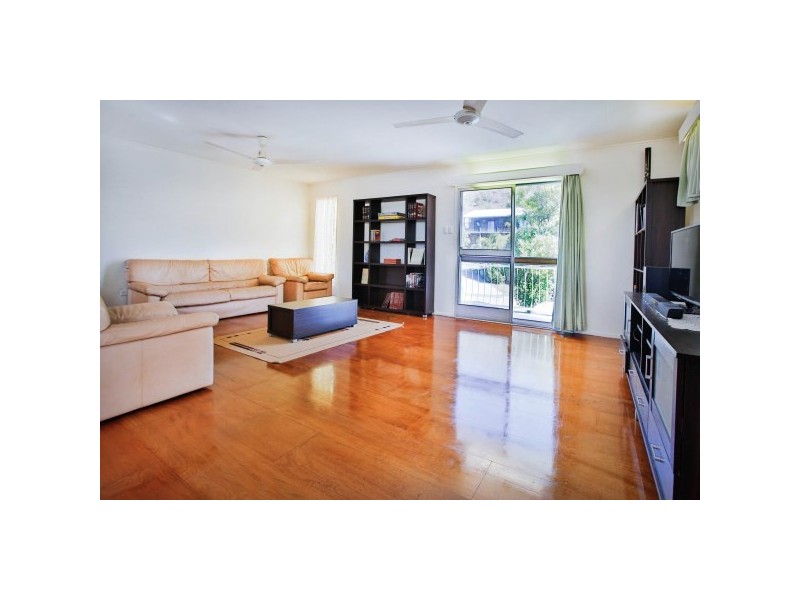 18 Rundle Street, Mount Louisa QLD 4814