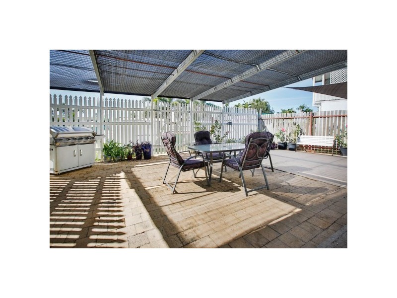 18 Rundle Street, Mount Louisa QLD 4814